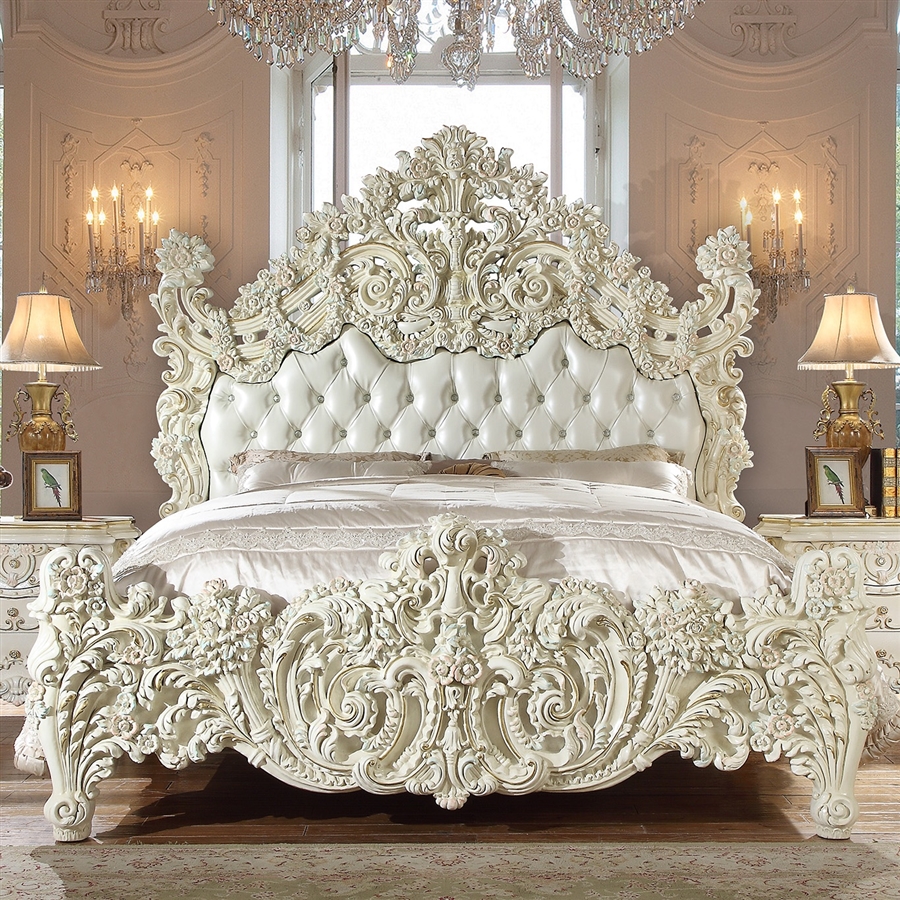 Victorian Carved Frame Tufted 6 Piece Bedroom Set by Homey Design - HD-8089
