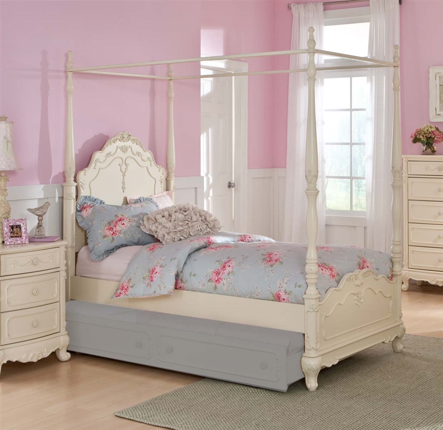 Cinderella Twin Canopy Poster Bed in Ecru by Home Elegance - HEL-1386TPP-1