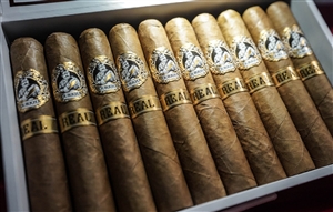 Gurkha Real Churchill - 7 x 52 (20/Box)