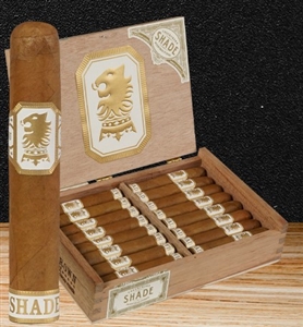 Liga Privada UnderCrown Connecticut Shade Pequena - 4 x 44 (32/Box)