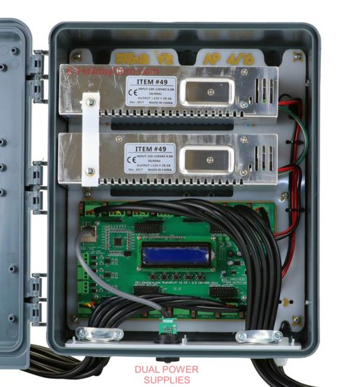 PRODUCT PHOTO: 16 Output AlphaPix Classic E1.31 Controller + 300 to 700 Watts of Power + Large Enclosure + 16 xConnect / xConnect Pigtails / 5,540 Pixels / Ready2Run Assembled