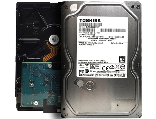 Toshiba DT01ABA050V 500GB 32MB Cache 5700RPM SATA 6.0Gb/s 3.5" Surveillance Hard  Drive - 3 Year