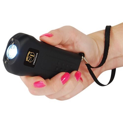 Trigger 18,000,000 Black Stun Gun Flashlight with Disable Pin