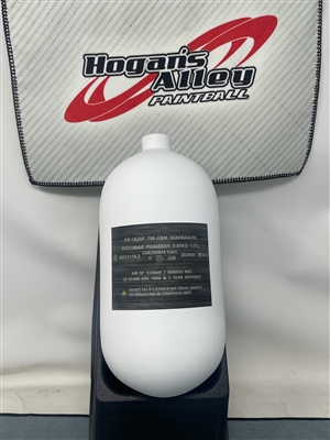 An Empire Ultra 80ci 4500psi carbon fiber HPA tank. The tank is white with black accents.