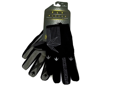 A pair of Bunkerkings Fly paintball gloves.