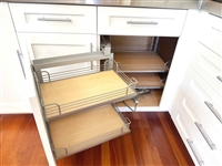 1 door 1 drawer "MAGIC CORNER" corner base cabinet (pulls open to the left, BLIND on right side)