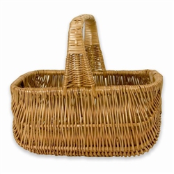 Poland is famous for hand made willow baskets.  This is a tradition in areas of the country where willow grows wild and is very much a village and family industry.  Beautifully crafted and sturdy, these baskets can last a generation.  Perfect for Easter,