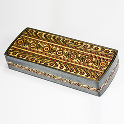 This beautiful box is made of seasoned Linden wood, from the Tatra Mountain region of Poland. The skilled artisans of this region employ centuries old traditions and meticulous handcraftmanship to create a finished product of uncompromising quality.