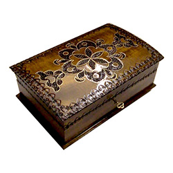 This beautiful box is made of seasoned Linden wood, from the Tatra Mountain region of Poland.  The skilled artisans of this region employ centuries old traditions and meticulous handcraftmanship to create a finished product of uncompromising quality.