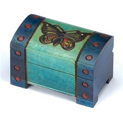 Butterfly Chest Box - Chest style box with a beautiful butterfly carved in to the top.