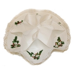 A perfect way to serve your Holiday biscuits.  This holder is 100% cotton with a Christmas holly and flower design in each section.  Folds flat for easy storage.  Snaps together to form the biscuit holders.