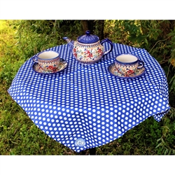 Beautiful traditional pattern tablecloth produced by "Manufaktura" , a stoneware company in Boleslawiec, Poland.  Company symbol (also found on all their stoneware) is printed in one corner. 100% polyester.