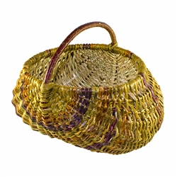 Poland is famous for hand made willow baskets. This is a tradition in areas of the country where willow grows wild and is very much a village and family industry. Beautifully crafted and sturdy, these baskets can last a generation. Perfect for Easter.