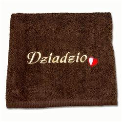 This beautiful 100% soft cotton towel makes a perfect gift for your Polish Dziadzio (Grandpa). Features the Polish red and white colors in a little embroidered heart next to the embroidered Babcia! Size 70 x 140cm - 27" X 55".