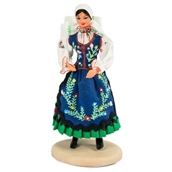 The Piotrkow maiden come from the area in central Poland near the city of Piotrkow Trybunalski.  Whether you're adding to a collection or just starting one out. These dolls are perfect, clothed in authentic regional folk costumes, as certified by the Poli