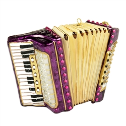 Beautifully detailed glass accordion.  Size approx, 3.5" x 2.5" x 1".