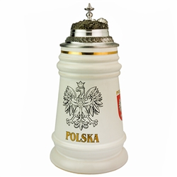 Stunning white stein with gold trim featuring the Polish Eagle on three sides. Pewter cap.  Holds 1/2 Liter and is 8.75" tall.