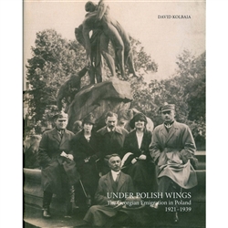 Deluxe album of archival black and white photographs of Warsaw and its inhabitants in the interwar period.