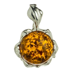 Amber (Bursztyn in Polish) is fossilized tree sap that dates back 40 million years. It comes from all around the world, but the highest quality and richest deposits are found around the Baltic Sea.