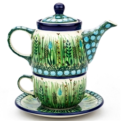Polish Pottery 16 oz. Personal Teapot Set. Hand made in Poland. Pattern U4636 designed by Krystyna Dacyszyn.