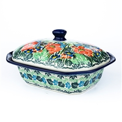 Polish Pottery 7" personal Covered Baker. Hand made in Poland. Pattern U4723 designed by Teresa Liana.