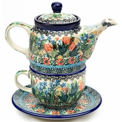 Polish Pottery 16 oz. Personal Teapot Set. Hand made in Poland. Pattern U3523 designed by Teresa Liana.