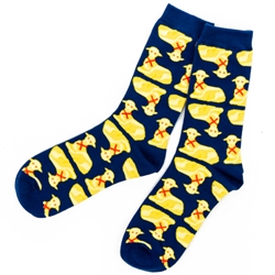 Butter lambs are a Polish Easter tradition.  These socks feature a golden butter lamb.