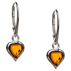 Amber (Bursztyn in Polish) is fossilized tree sap that dates back 40 million years. It comes from all around the world, but the highest quality and richest deposits are found around the Baltic Sea