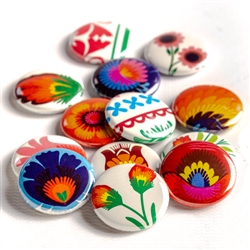These small pinback buttons are bright and colorful, featuring traditional Polish floral folk designs. We make these buttons in house, a Polish Art Center exclusive! Set of 6 buttons.