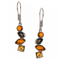 Amber (Bursztyn in Polish) is fossilized tree sap that dates back 40 million years. It comes from all around the world, but the highest quality and richest deposits are found around the Baltic Sea.