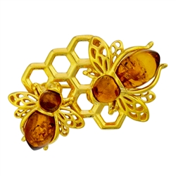 Super cute honey bee brooch in amber and gold plate over silver. Size is approx 1" x .6".