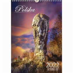This beautiful large format spiral bound wall calendar 14 scenes from around Poland in photographs. Includes all Polish holidays and names days in Polish.