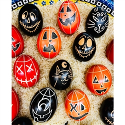 Learn how to decorate a traditional Eastern European style Easter egg using the batik method! <br> The class is 2-3 hours long, all materials are provided.  Minimum age is 8 years old.<br>Location is at the store:  9539 Joseph Campau, Hamtramck, MI