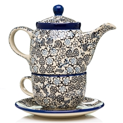 Polish Pottery 16 oz. Personal Teapot Set. Hand made in Poland. Pattern U4775 designed by Teresa Liana.