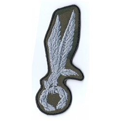 Embroidered Polish Army Paratroop patch.  Silver gray thread on a khaki background. Sew on patch. Size approx 3.5" x 1". Made In Poland.