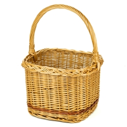 Poland is famous for hand made willow baskets. This is a tradition in areas of the country where willow grows wild and is very much a village and family industry. Beautifully crafted and sturdy, these baskets can last a generation. Perfect for picnics,