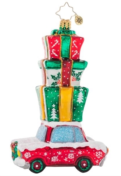 Beep beep! Here comes Christmas! This classic car is piled high with presents, ready to surprise and delight.
DIMENSIONS: 5.25 in (H) x 3.25 in (L) x 2 in (W)