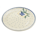 We special ordered this beautiful 6" Bread & Butter Plate for your Polish Christmas holiday table.  Each plate features the traditional Polish holiday greeting "Wesolych Swiat".  Perfect for setting your Christmas Eve Wigilia dinner.