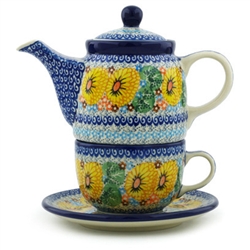 Polish Pottery 16 oz. Personal Teapot Set. Hand made in Poland. Pattern U4202 designed by Maryla Iwicka.