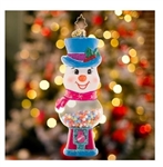 This jolly, top-hat wearing snow friend doubles as a classic gumball machine, ready to add a whimsical pop to your tree.
DIMENSIONS: 5.5 in (H) x 1.75 in (L) x 1.75 in (W)