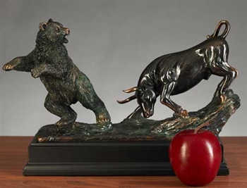 Fighting Bull & Bear Statue – Free Next Day Engraving