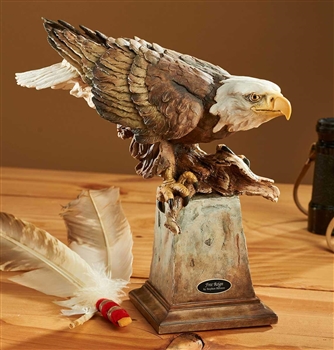 Bald Eagle Sculpture - Free Reign