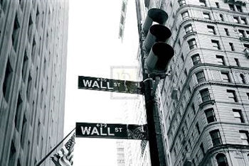 Wall Street Crossing Giclee Print