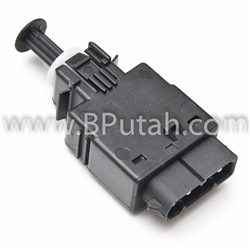 Range Rover Classic Discovery Brake Stop Switch LR005794