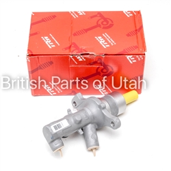 Range Rover Brake Master Cylinder LR012900