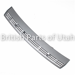 Range Rover Hood Grill with Windshield Jets LR040668