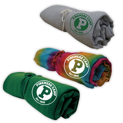 PINEMERE SWEATSHIRT BLANKET