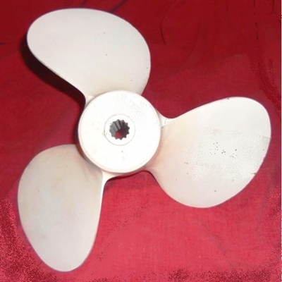 Reconditioned 14" x 16" 3-blade RH-rotation alluminum propeller for 1955-59 Mercury Mark 75 - 78 and 1960-61 Merc 600 - 700 Direct Reversing outboards