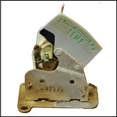 PN 2096577 -  2257660 coolant temperature gauge for 1960-62 Chrysler Newport - New Yorker - Saratoga - Windsor - 300