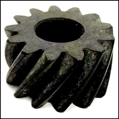 NOS PN 1947225 oil pump drive gear for 1960-76 Plymouth - Dodge - Dodge Trucks with 170 - 198 - 225 CID engine